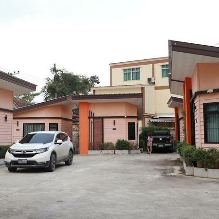 בנגקוק Angie Resort At Sapan Mai מראה חיצוני תמונה